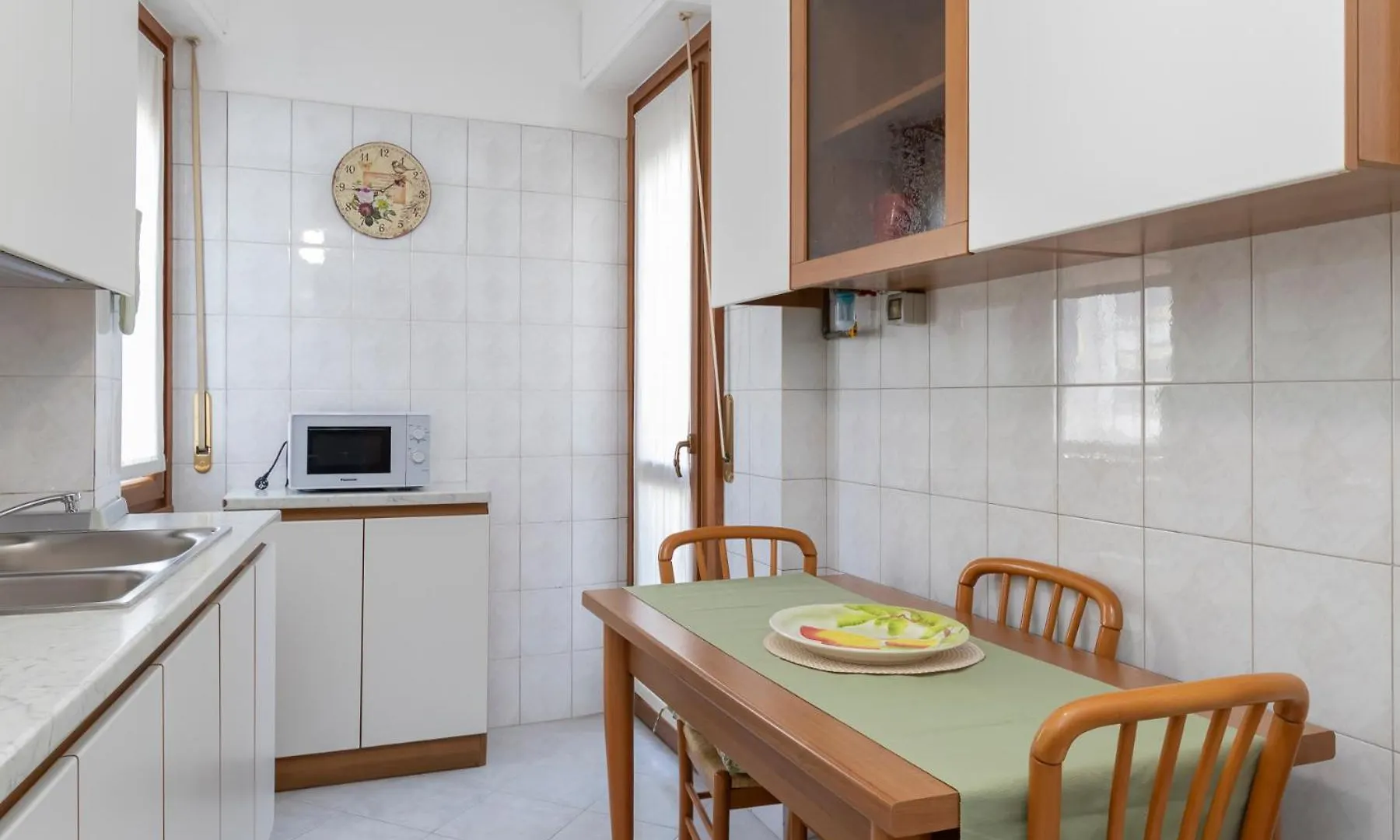 De Angeli San Siro Large Two-Room Apartment Milano