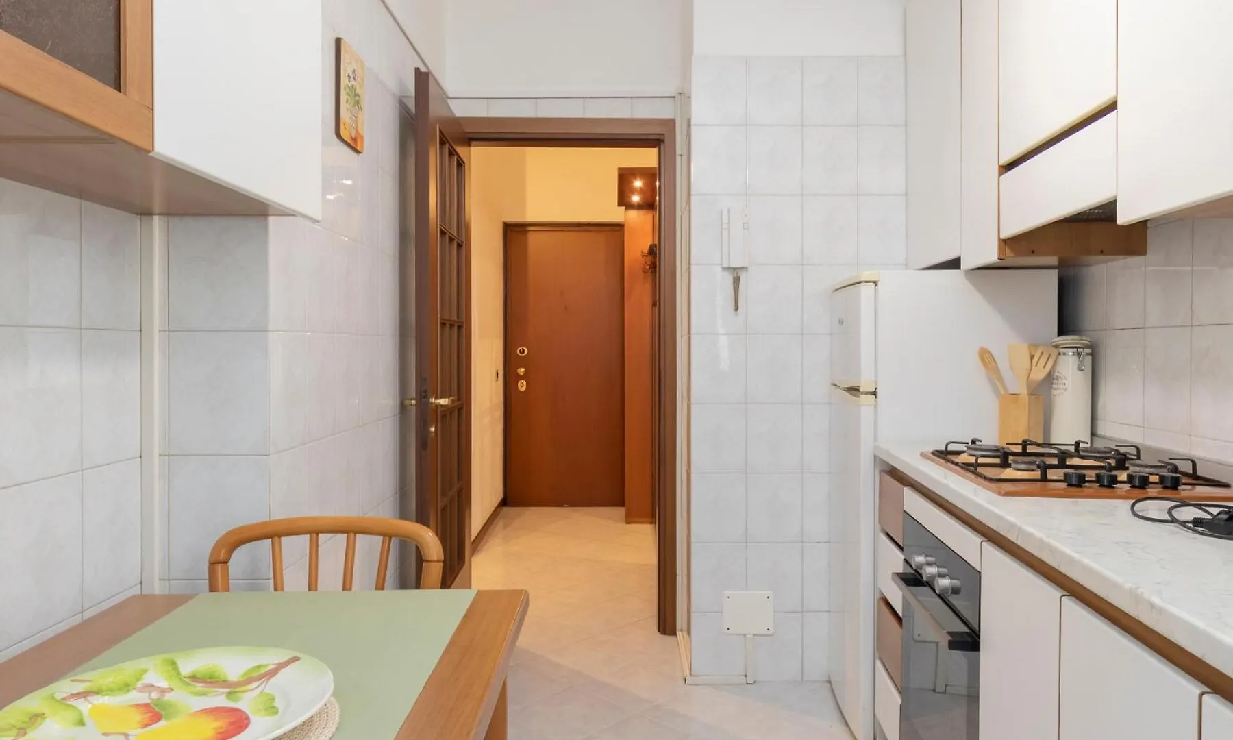 De Angeli San Siro Large Two-Room Apartment Milano